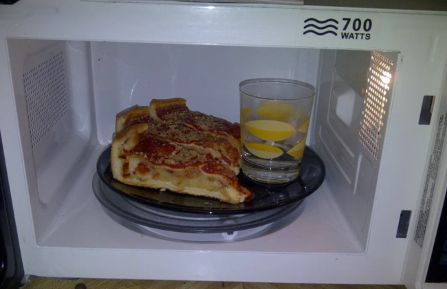 microwave pizza with water