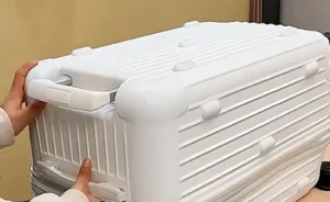 Use Your Suitcase as Quick Drying Rack